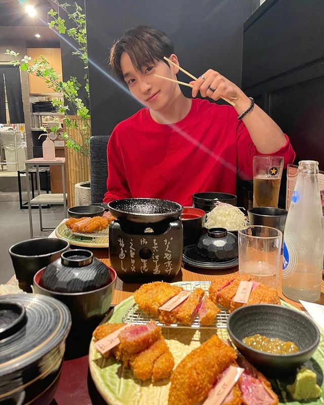 230602 haknyeon on instagram

🍊 ex roommates date💕