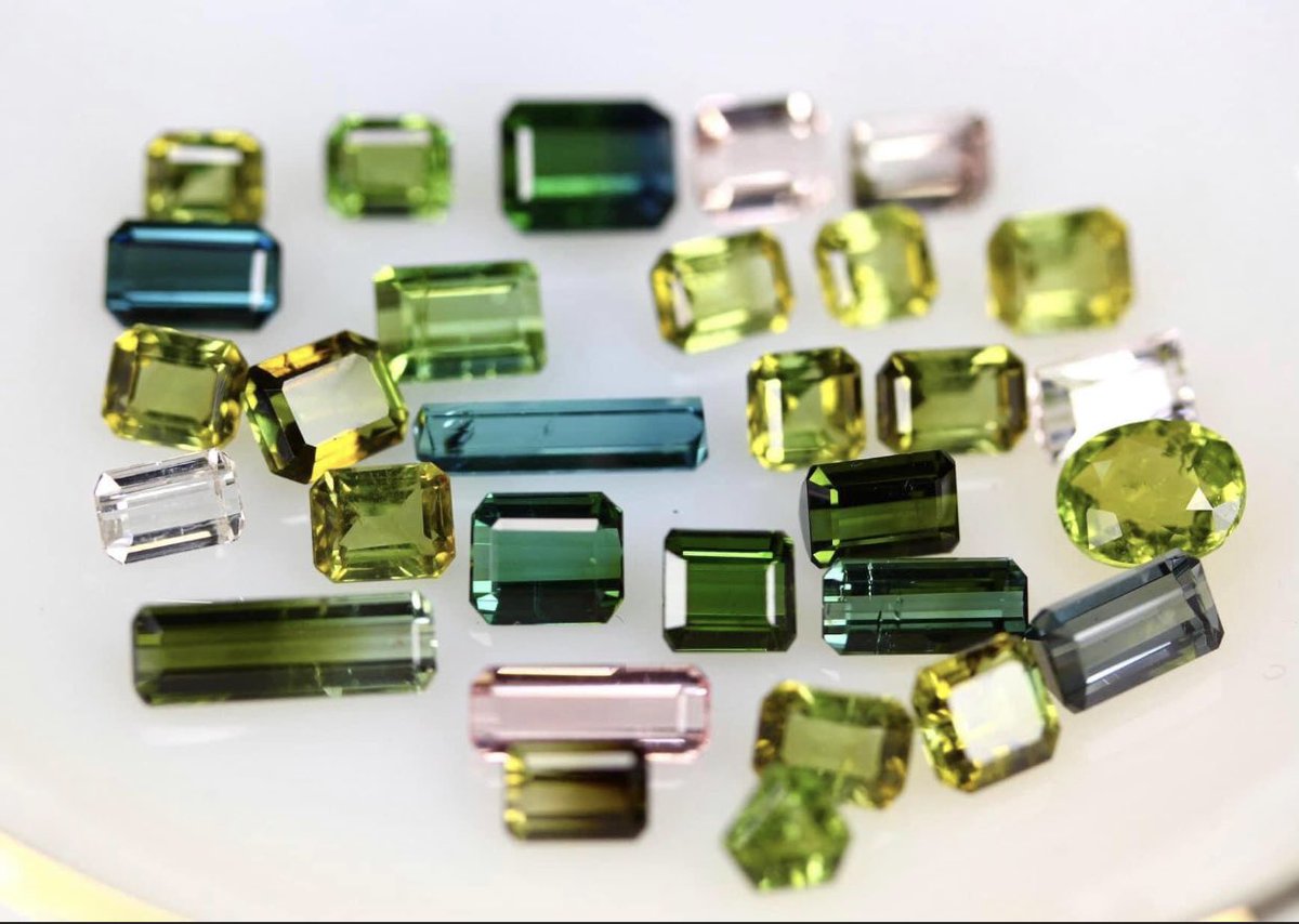 40 carats Natural Tourmaline Gemstones Parcel

#tourmaline #tourmalinejewelry #tourmalinecrystal #tourmalinegems #tourmalinekings #wirewrappedjewelry  #gemstone #naturalgems #losegems  #wirewrappedjewelry #wirewrap #wirewrapping #wirewraptourmaline