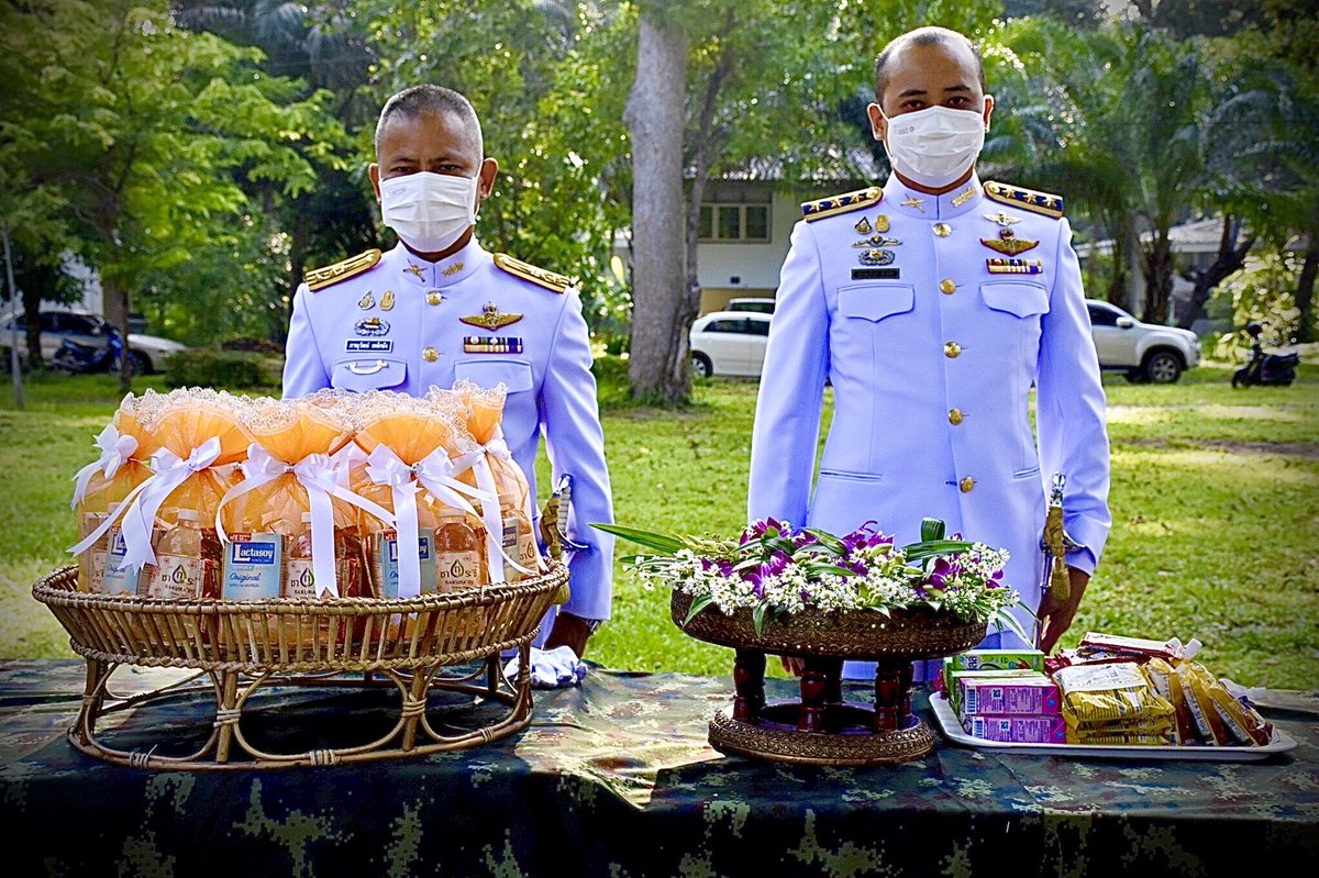 162Infantry's tweet photo. "พิธีเจริญพระพุทธมนต์ เจริญ��ิตภาวนา และทำบุญตักบาตร สืบสานต่อยอดพระพุทธศาสนา ถวายเป็นพระราชกุศล " เนื่องในวันเฉลิมพระชนมพรรษา สมเด็จพระนางเจ้าสุทิดาพัชรสุธาพิมลลักษณ พระบรมราชินี วันที่ 3 มิ.ย.66  

#ราชินีในดวงใจ 
#สมเด็จพระนางเจ้าสุทิดา 
#สืบสานรักษาต่อยอด https://t.co/GztEh6bONR