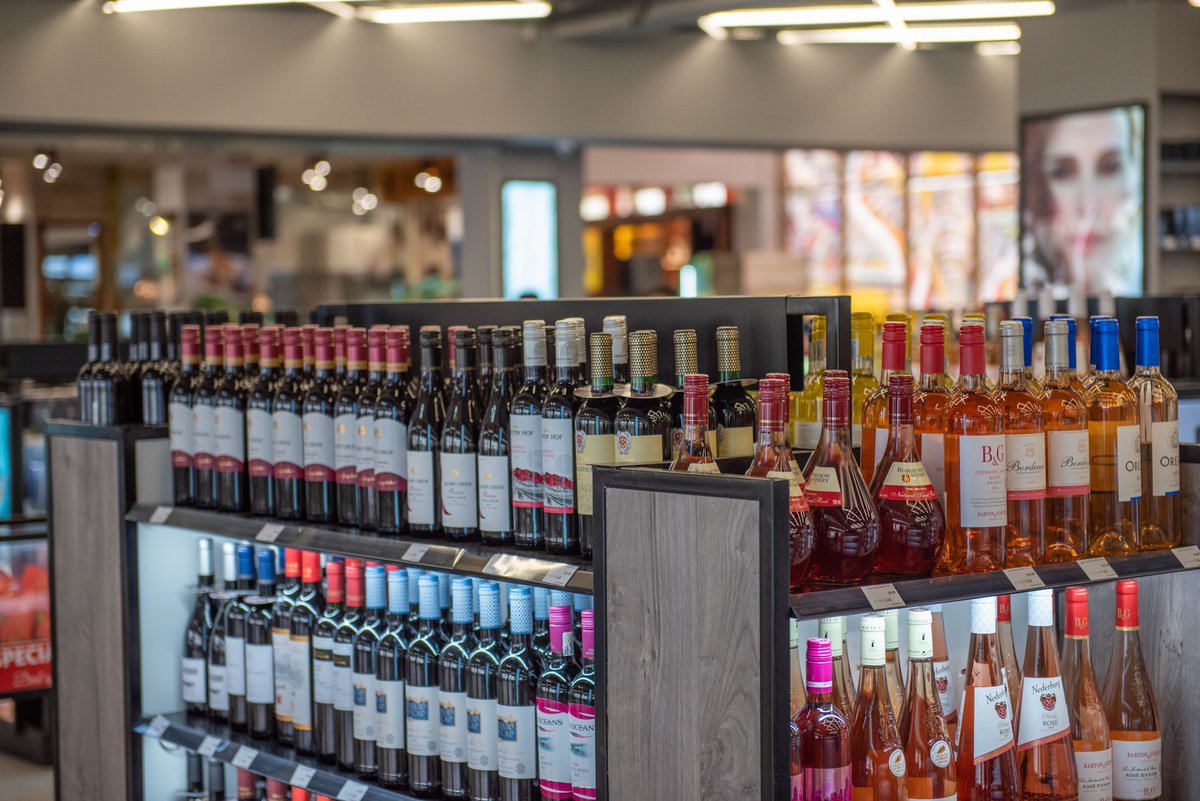 KenyaAirports's tweet photo. #FlyBetter
🎁 Treat yourself or find the perfect gift for a loved one at @FlemingoKenya Duty Free, now open at JKIA. Indulge in a shopping 🛍️ spree at the newly renovated Terminals 1B & C, where luxury & convenience meet.
#TerminalChange #NewLookT1BC #JKIAHubExperience https://t.co/C44jMB4PVY