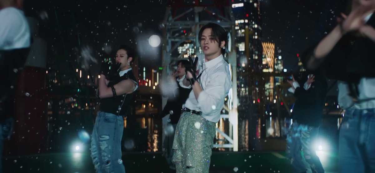 Stray Kids Chart Data on Twitter: ""특(S-Class)" M/V has now surpassed ...