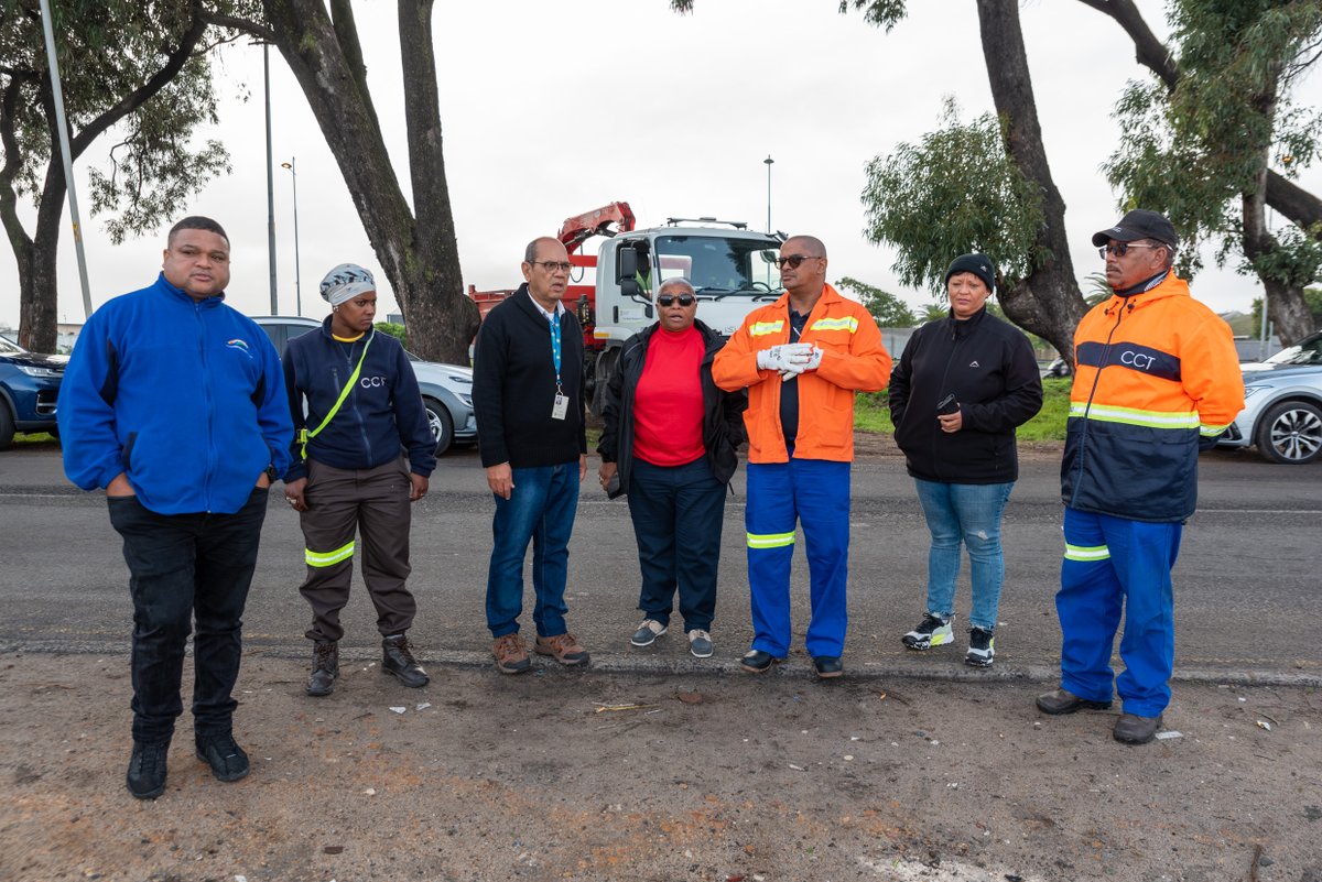 City wastes no time with winter readiness.

Since the beginning of May 2023, the City’s Urban Waste Management Directorate’s R48 million Winter Preparedness Programme has been rolling out across Cape Town.

See: bit.ly/43EnbUN

#CTNews