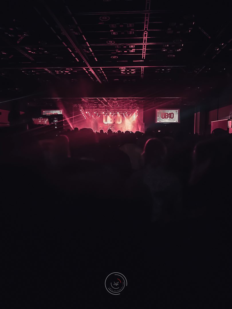 iamuphotography's tweet photo. The UB40 concert last night at the #DurbanICC was an blast, Ali Campbell did not disappoint  🤩 https://t.co/jyWlhJ3CcM