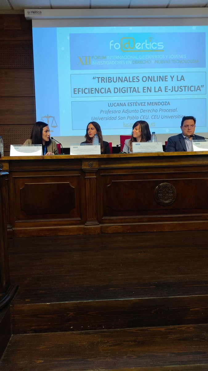 foderticsusal's tweet photo. Comienza la primera mesa de la mañana de hoy.
La Dra. Lucana Estévez nos habla sobre "Tribunales online y la eficiencia digital de la E-Justicia"
#fodertics12 https://t.co/lmXpZ7Cf48