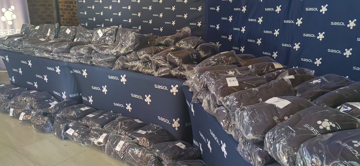 Today, <a href="/SasolSA/">Sasol</a> Sasolburg Operations is donating winter warm packs to <a href="/Metsimaholo/">Municipality</a> elderly citizens and people living with disabilities, goodness means caring for one another, thank you Sasol! #SasolinSociety #SasolForGood