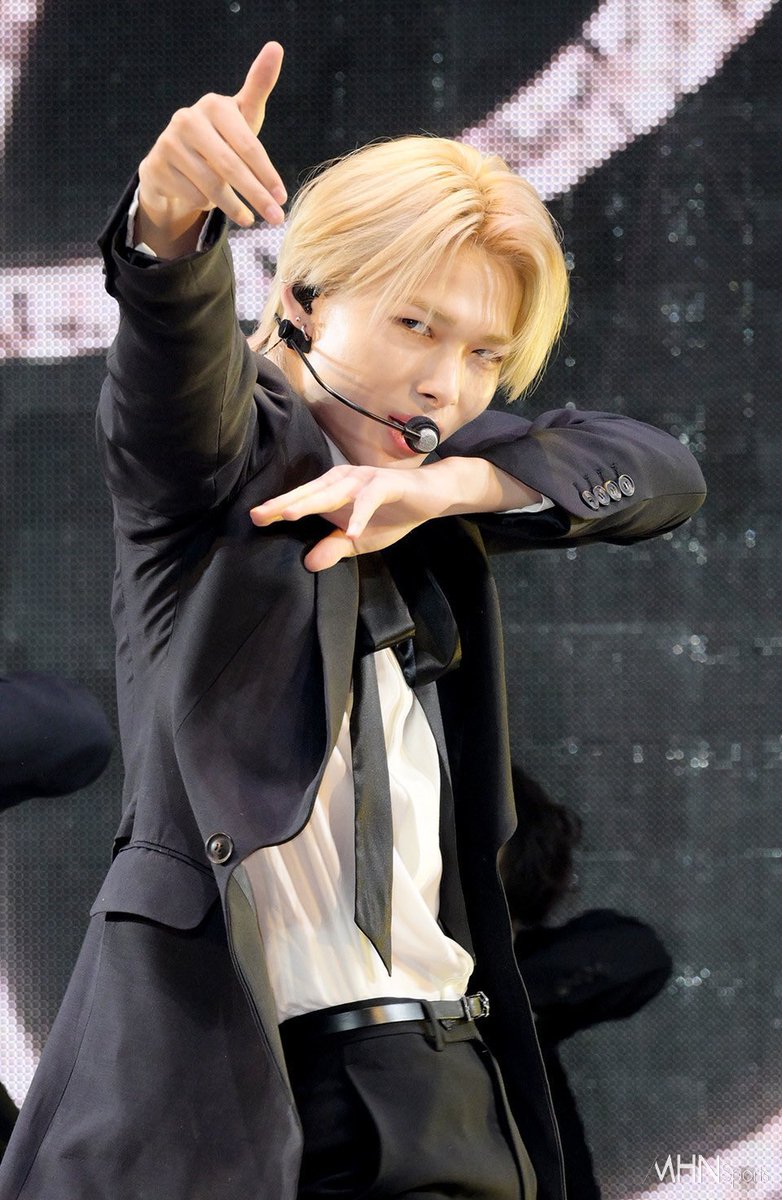 enhypenupdates's tweet photo. [INFO] 230602

JO of &TEAM mentioned NI-KI on his magazine interview!

👤: Making facial expressions during performances was one of my struggles, but after watching videos of senior artists and going over my own recordings, I think I’ve gradually improved. I enjoy watching videos while I'm on the road. Also, I wanted to get used to seeing only top-notch performances. I'm learning a lot from NI-KI senpai of ENHYPEN, who is around the same height as me, and I'm also studying out SEVENTEEN Hoshi senpai's incredible dancing and facial expressions.

@ENHYPEN_members @ENHYPEN #ENHYPEN #엔하이픈 #NI_KI #니키