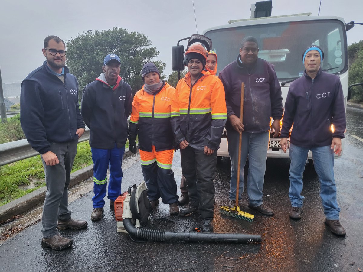 As part of the City’s broader winter risk reduction mitigation measures, the Recreation and Parks Department has specialist teams on standby to respond to any tree-related emergencies caused, or aggravated, by adverse weather conditions.

See: bit.ly/3WI5xNP

#CTNews