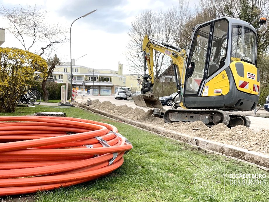 Marktspiegel des Gigabitbüros: 4.000 offene Stellen im Glasfasermarkt, ein Drittel davon im Netzausbau. 25 % mehr offene Stellen als im Vorjahr.
gigabitbuero.de/publikation/ma…
#Glasfaser #FTTH #Breitbandausbau #Fachkräftemangel