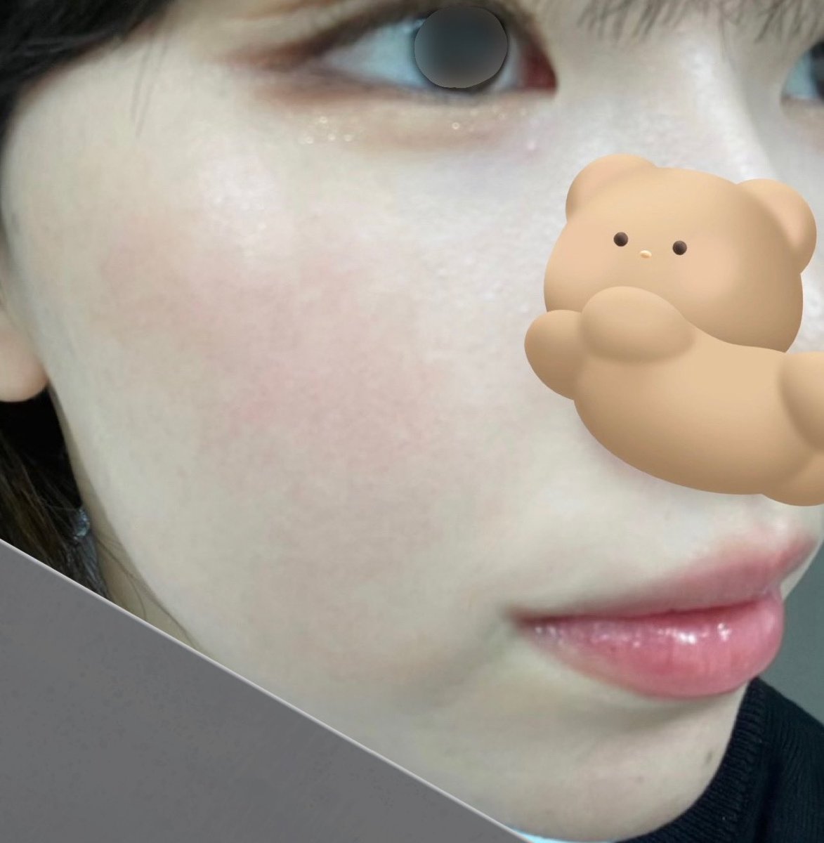 iPhoneノーマルなんですが、APLINのPINK TREEクッションファンデ、10時間マスクつけっぱなし喋りっぱなしでこの崩れなさ凄くないですか！？！？！？提供で頂いたんですが、舐めすぎてた、凄い、これ、ウォンジョンヨの下地とも相性抜群だし、つけたても時間経っても綺麗  お肌がAIレベル #メガ割