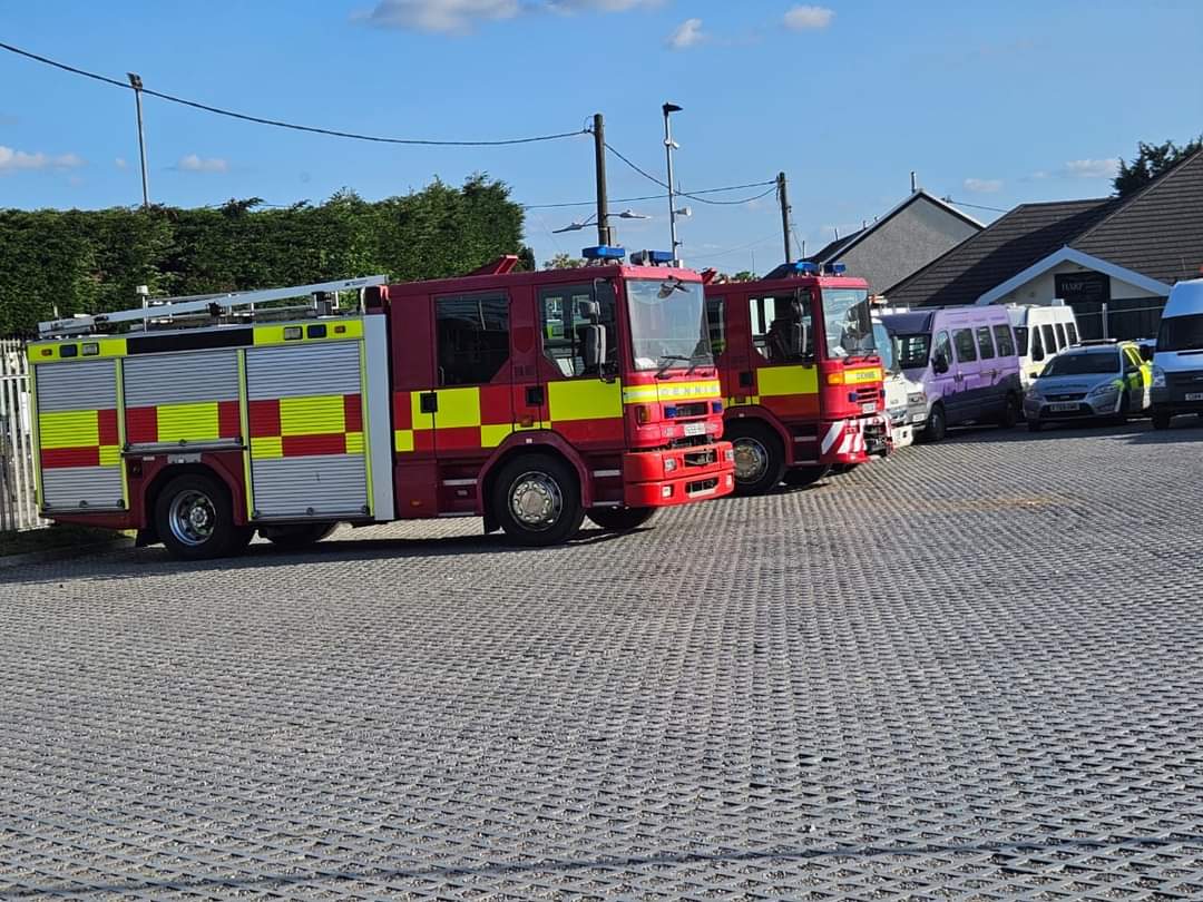 Three fire Engines for EMC,

With the invitation of the Workington International Rotary club,United Kingdom led by the chair Mr.Ken Kirkwood, I managed to have various discussions on how we can develop partnerships on disaster management and improve health care.1/6