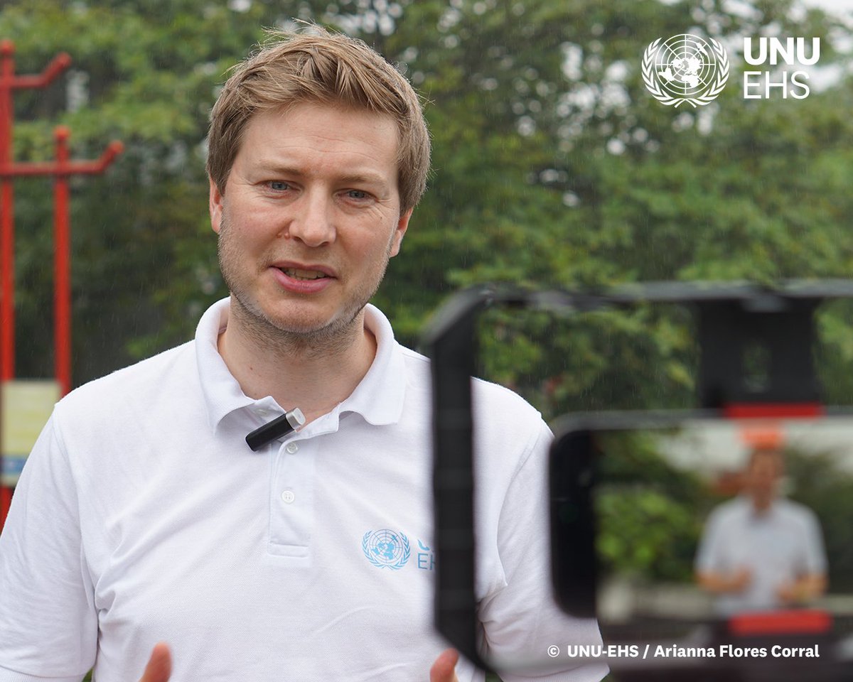 What happens #InTheField doesn't stay in the field!

Meet <a href="/UNUEHS/">UN University - EHS</a> expert <a href="/DominicSett/">Dominic Sett</a> who is working on understanding flood impacts &amp; local perception on flood risks &amp; adaptation in Huế, Central, Viet Nam 🇻🇳.

Find out more about his work here: ehs.unu.edu/news/news/in-t…