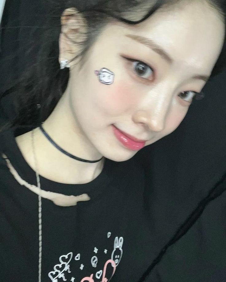 stargirl_emily's tweet photo. 🎀 [ Day 31 ˙ᵕ˙  !  ] ᰔ *·

Hii, I'm emily and I'm looking for interactive moots :) 

✧ not new to #kpoptwt nd #stantwt !!
✧ she/her, '05liner
looking for interactive Once, dive, blink, tokki, midzy, Nswer, fearnot moots but any fandom will do!

♡/ ↻ are highly appreciated! https://t.co/BVVZrTP1V2