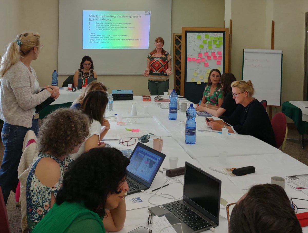 IAXerasmusPlus's tweet photo. Nuestra compañera María Martínez-Lozano, del @iaxmurcia aprendiendo técnicas de #coaching y de #InteligenciaEmocional para motivar al alumnado, resolver conflictos y derribar obstáculos en Palermo, Italia. 
#ErasmusPlus @sepiegob @EUErasmusPlus https://t.co/7gMuLK20sU