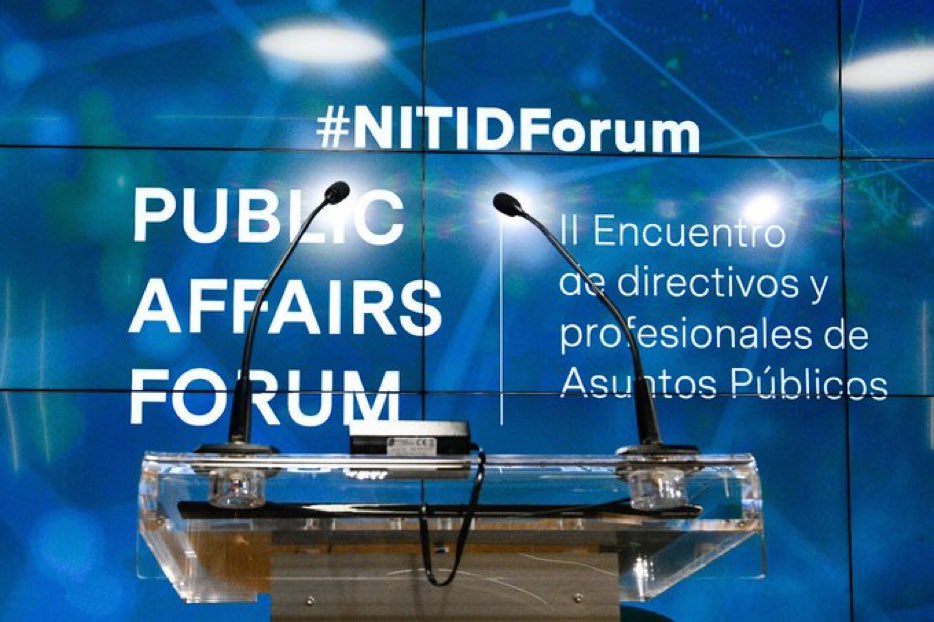 Un auténtico honor y placer formar parte de esta comunidad y asistir a #nitidforum, encuentro de referencia de directivos y profesionales de Asuntos Públicos en España