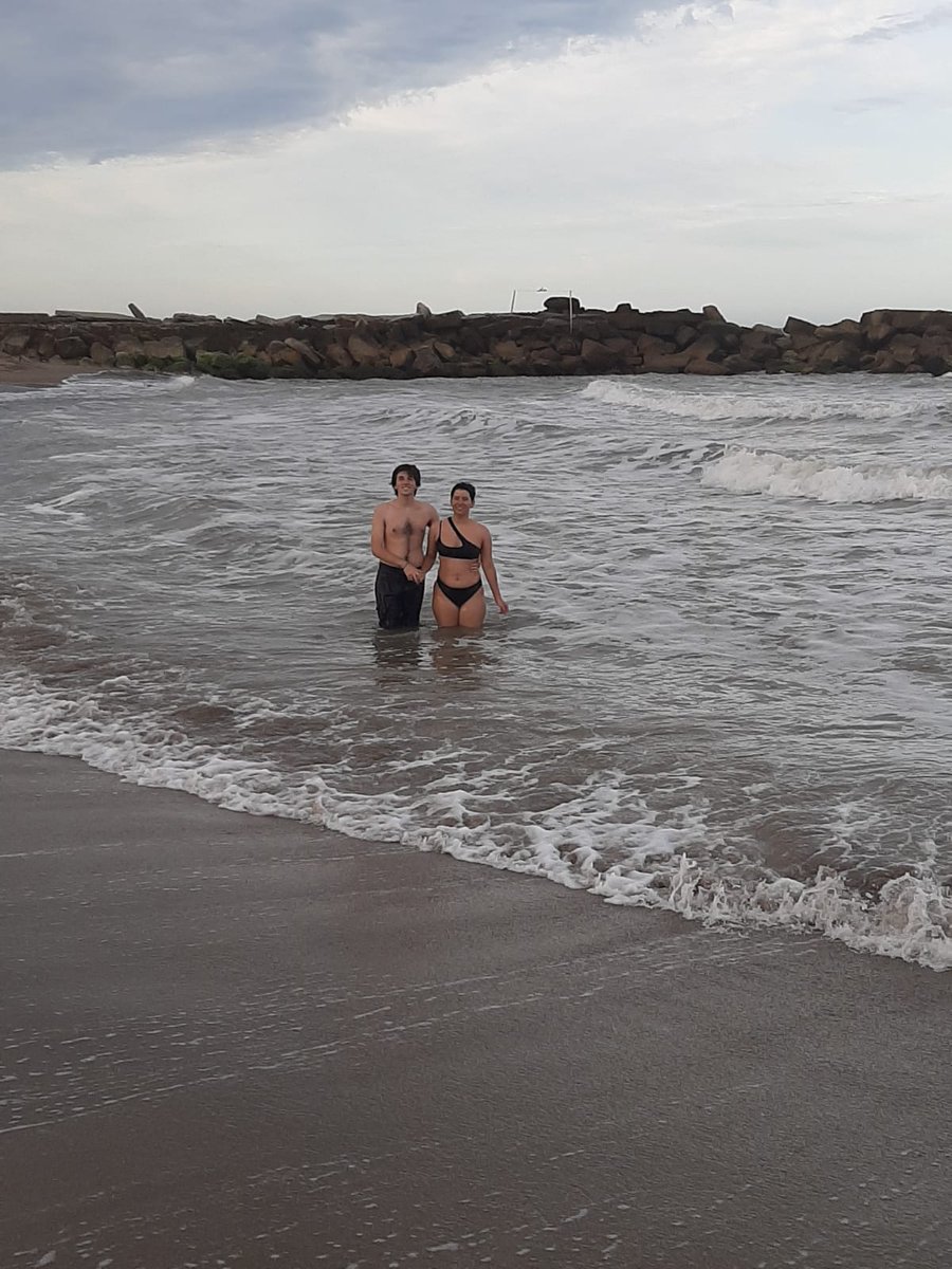 tristologa's tweet photo. luqui y yo en mardel (๑´³`(⁎˃ᴗ˂⁎)˚. ⊹ https://t.co/XdBIP1CJnM