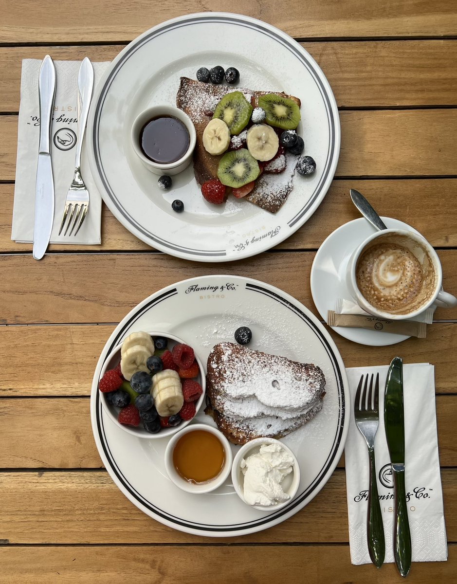 krypto_lenka's tweet photo. GM! 🌞

Najlepsze naleśniki jakie jadłam w życiu🤫🥞

#Foodie #inspiration #inspired https://t.co/WAto7GFZhp