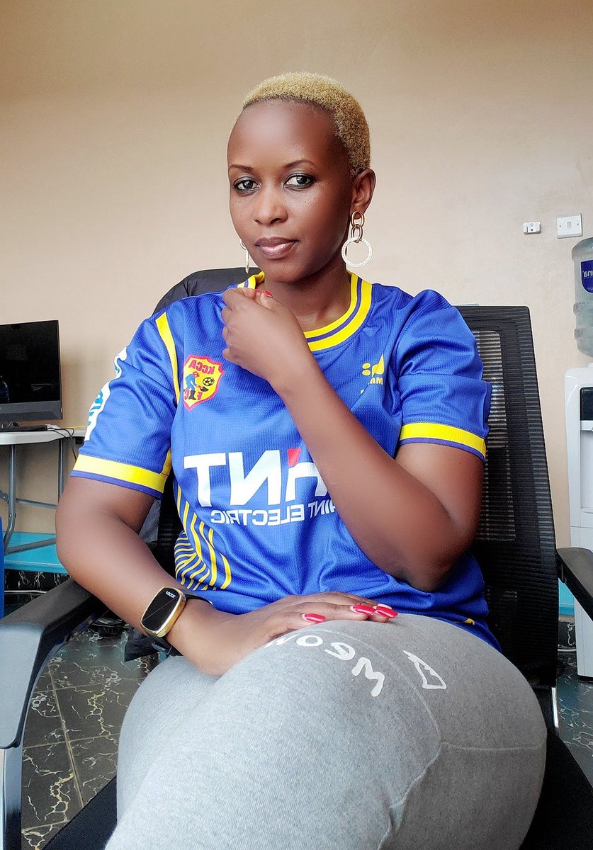 FanzoneKcca's tweet photo. Let's load the Friday feeling 

#WearYourLocalJersey https://t.co/gbrAOtQIU9