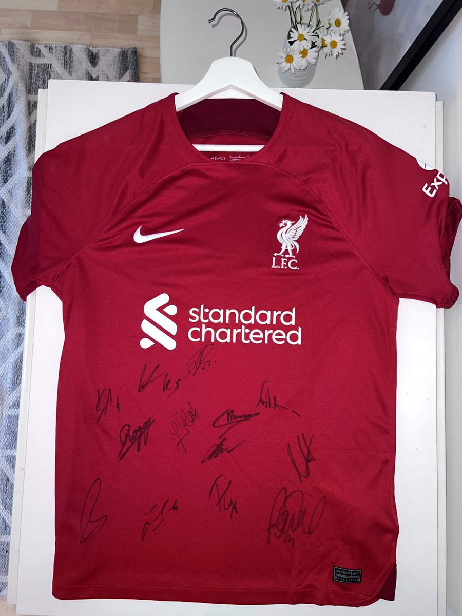 I’ve donated a signed Liverpool shirt to the @GW39FPL charity match, buy a ticket or every £5 donated = 1 entry to win. All proceeds go to Street Child United.
👉 gw39northvsouth.co.uk
 
If you’ve got a ticket or donated you’re already entered 🔒 
 
Entries close 10th June 🙂📅