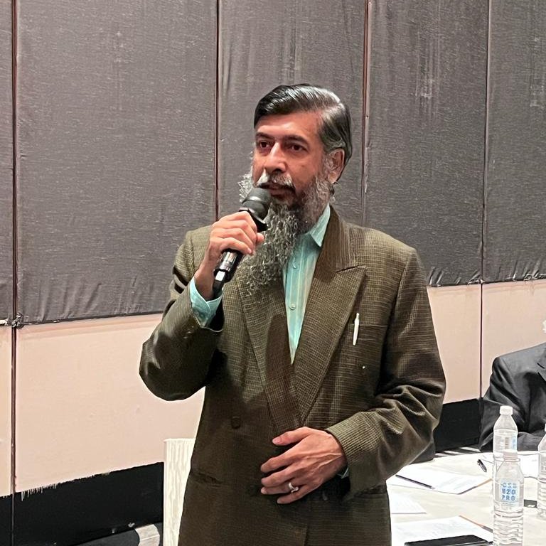 carum_my's tweet photo. CARUM's live updates: 
Our 3rd Session, ending with QnA session.
#CARUM #AEI #AsiaEuropeInstitute #UniversitiMalaya #Malaysia #IndiaAsean #ASEAN #IndoPacific 
@hcikl @AsiaEuroUM @unimalaya https://t.co/DlGSMFWU5I