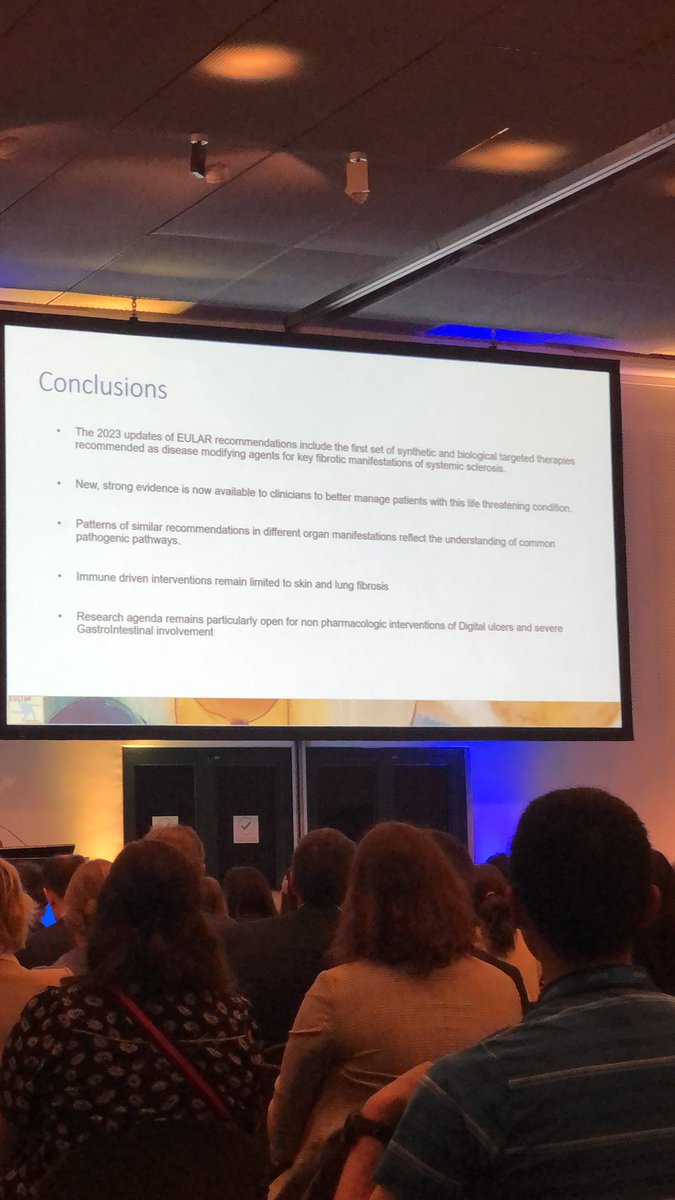 Janet Pope tweet media