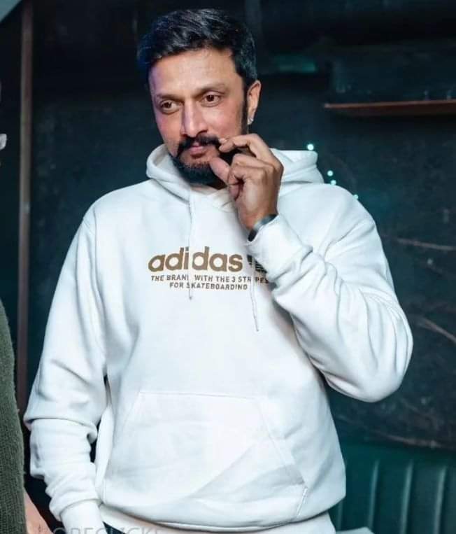 Latest Pic of our @KicchaSudeep Boss 🔥😍

#Kiccha46 #KicchaSudeep 
#KicchaBOSS𓃵 #KicchaSudeep𓃵 #Sudeep #KicchaBOSS𓃵