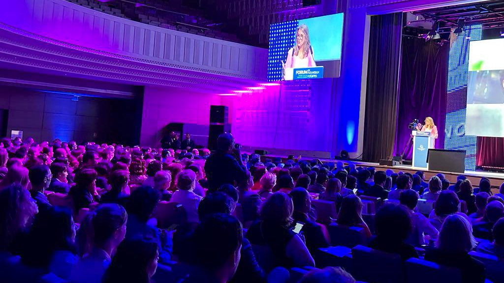 Sophie <a href="/SabotBarcet/">Sophie Sabot-Barcet</a>, <a href="/Presidente_CSN/">Présidente du CSN</a> rappelle que l'objectif de cette journée consacrée aux nouveaux #notaires est de donner un maximum d'instruments et de repères pour incarner la raison d'être du #notariat. #NotairesdeFrance