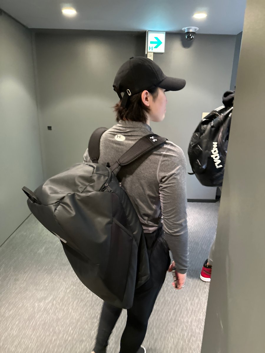 woozimedia's tweet photo. woozi on weverse 🌟 

🍑 [from] kwon soonyoung's point of view https://t.co/hoQa7wisCf