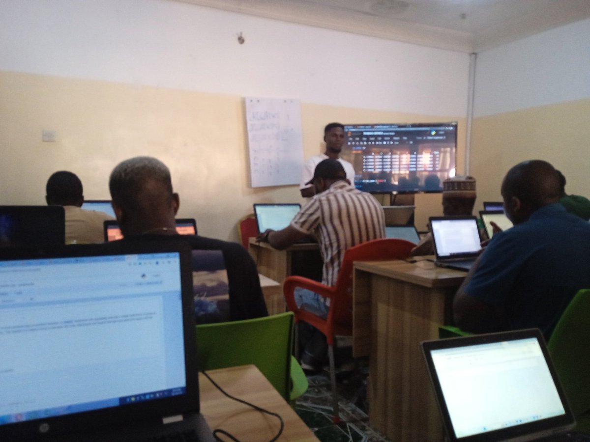 NimlamK's tweet image. #Codeplateau
#Datascientist
#Pandaseries 
Learning is interesting