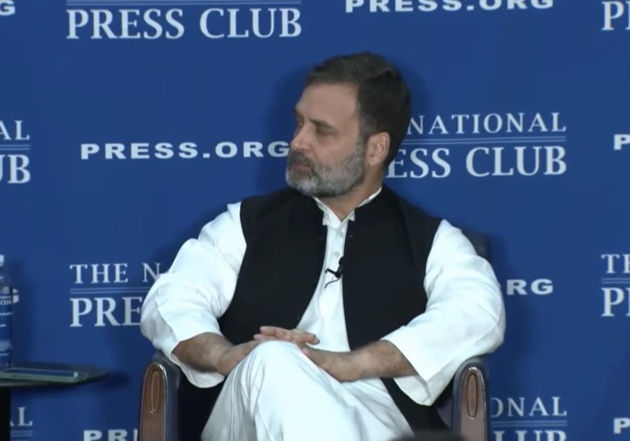 Shri ⁦@RahulGandhi⁩ ji in discussion with esteemed members of the National Press Club in Washington DC, USA.🔥
#RahulGandhiInUSA