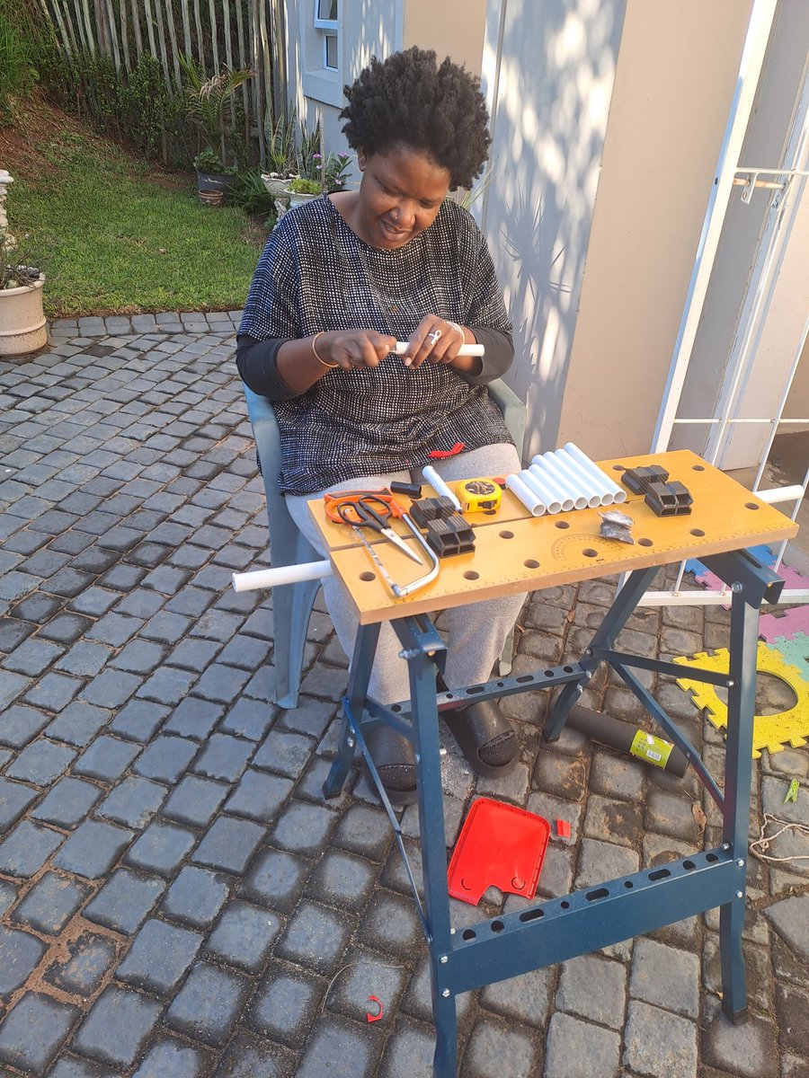 NtombYelanga's tweet photo. Made pan flute this morning
#ntomb'yelanga https://t.co/gju8JfiDxZ