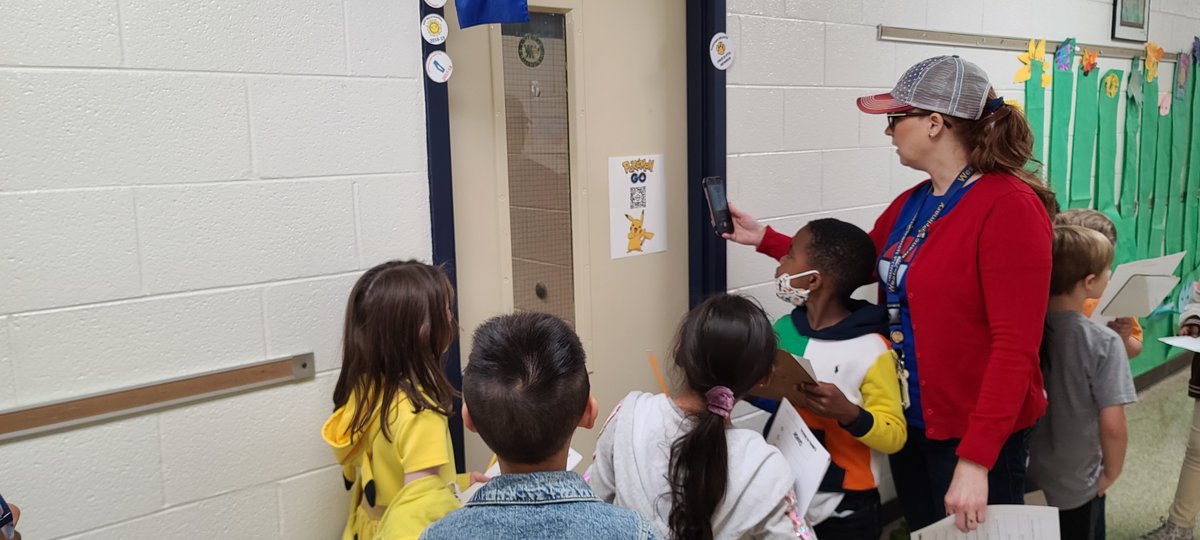 WBPBruins's tweet image. First Grade @Pokemon Day has begun! Our students  are up, moving, and reviewing phonics skills in this Pokemon Go inspired QR code scavenger hunt. Will they &quot;Catch &apos;em all&quot;? #WalkinginBruinPride #engageCPS