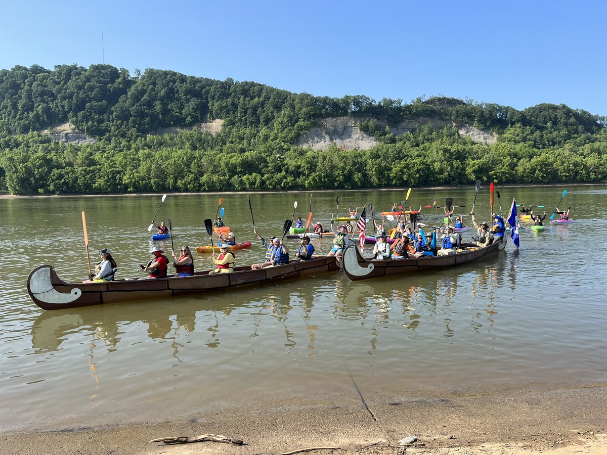 A group in canoes and kayaks set off this morning on a 10 day 250 mile paddling trip from Portsmouth to Louisville.  Find out the purpose of the trip tonight on Eyewitness News. #EyewitnessWV