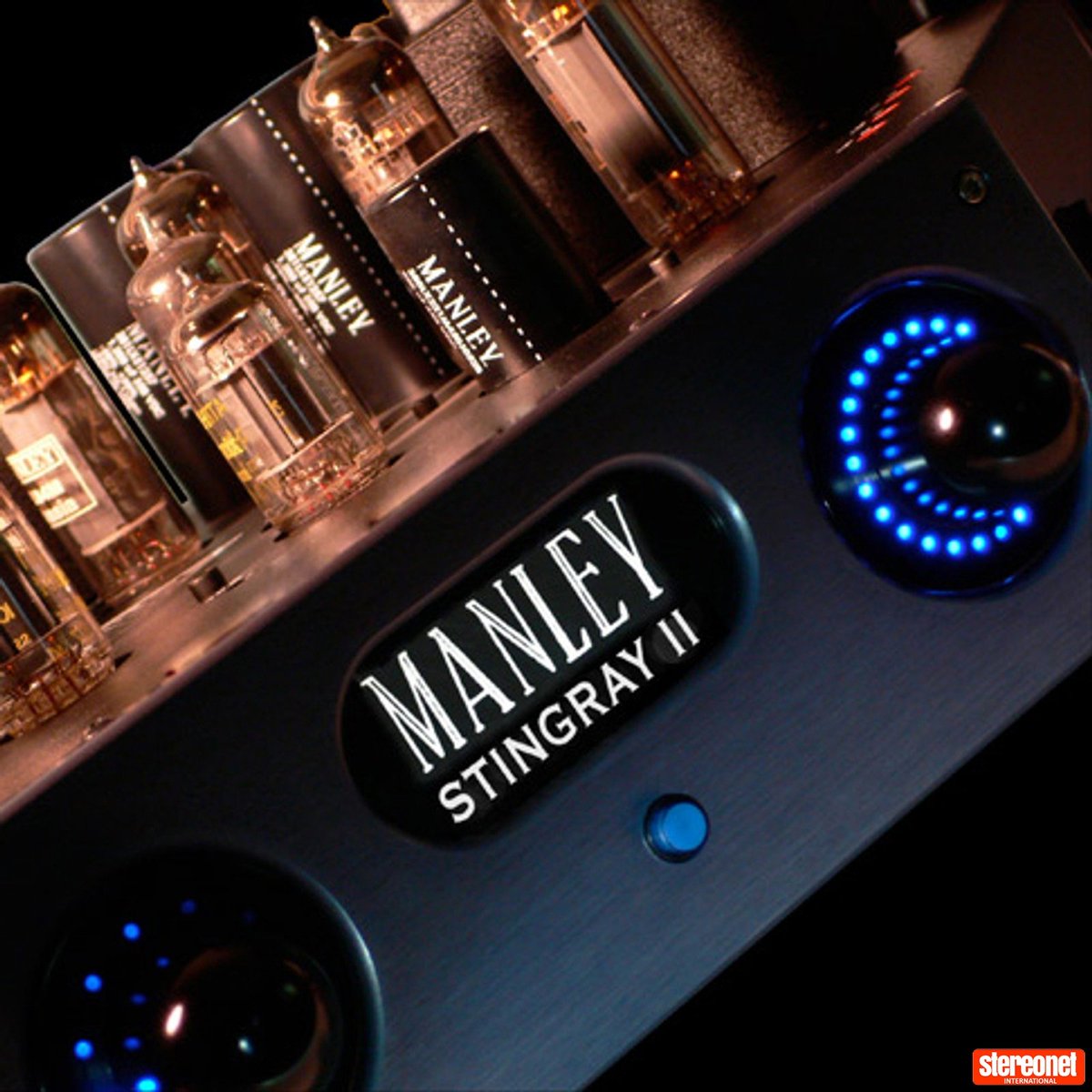 StereoNETUK's tweet photo. π₯ππ©πππͺ: @manleylabs Stingray II Integrated Amplifier
https://t.co/Y6ABHDA1NT
"Music is unforced yet remains powerful and dynamic, while the amp's tonal palette is wide-ranging and vivid."
#hifireview #hifinews @SCVdistribution #stereonet #snuk #valveamp #hifiaudio #hifi https://t.co/gilTZpiFkQ