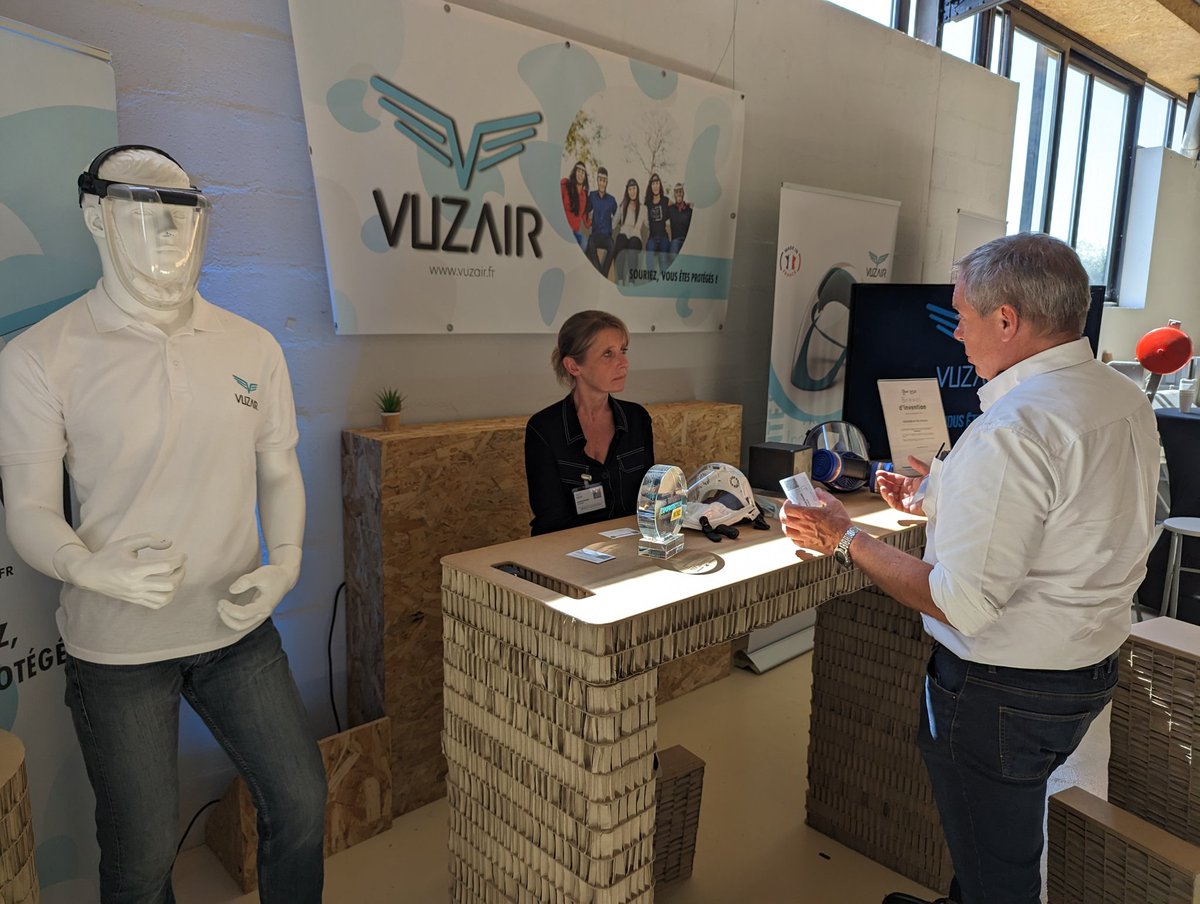 Paris-Saclay Hardware Accelerator tweet media