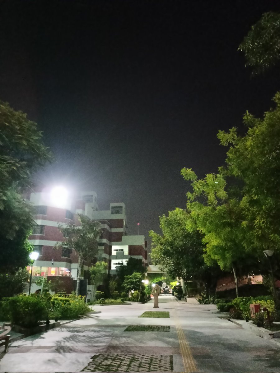 noslopinfinite's tweet image. Had a fantastic experience at HackON! ✨🚀 #hashtech23

 Although we didn&apos;t win, making it to the top teams feels incredibly rewarding.

#HackathonExperience #TeamWork #Achievements