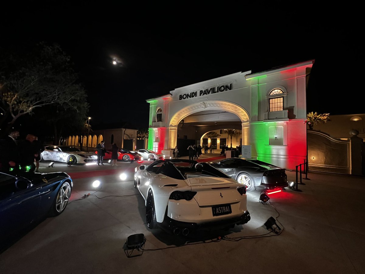 What a fantastic Festa della Repubblica in Bondi! The iconic Pavilion looked breathtakingly beautiful, illuminated with the colors of the Italian flag. So many friends gathered, thanks to our generous sponsors. A special thanks to our guest of honour @hugh_mcdermott 🇮🇹🇦🇺 #2Giugno