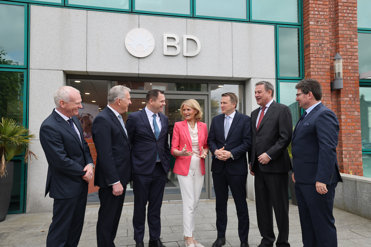 One of the largest #MedTech companies in the world, @BDandCo, today announced it plans to invest €30M to expand its manufacturing facility in Enniscorthy, #Wexford - creating 85 new #jobs. BD also celebrated the official opening of its new €4M R&D facility in Blackrock, Dublin.…
