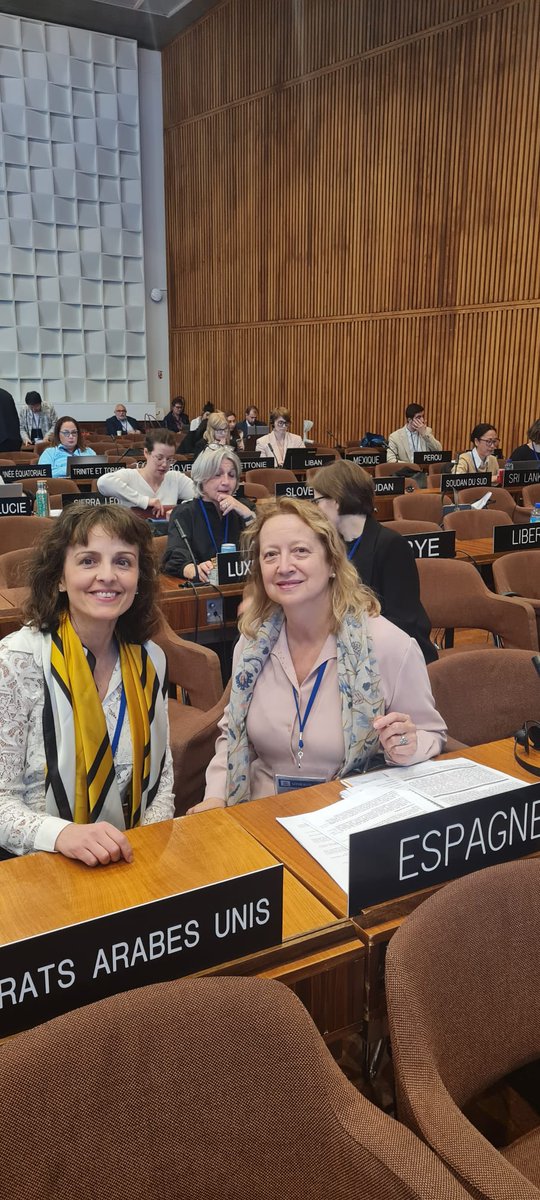 AccEducativaExt's tweet photo. 🌐 Esta semana se está revisando la Recomendación de la #UNESCO sobre la #educacion para la #comprensión, la #cooperación y la #Paz internacionales relativa a los #DerechosHumanos y #libertades fundamentales.
#AccionEducativaExterior https://t.co/IMTDr7NxTZ