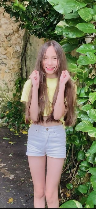 Twitterのコスプレ画像15