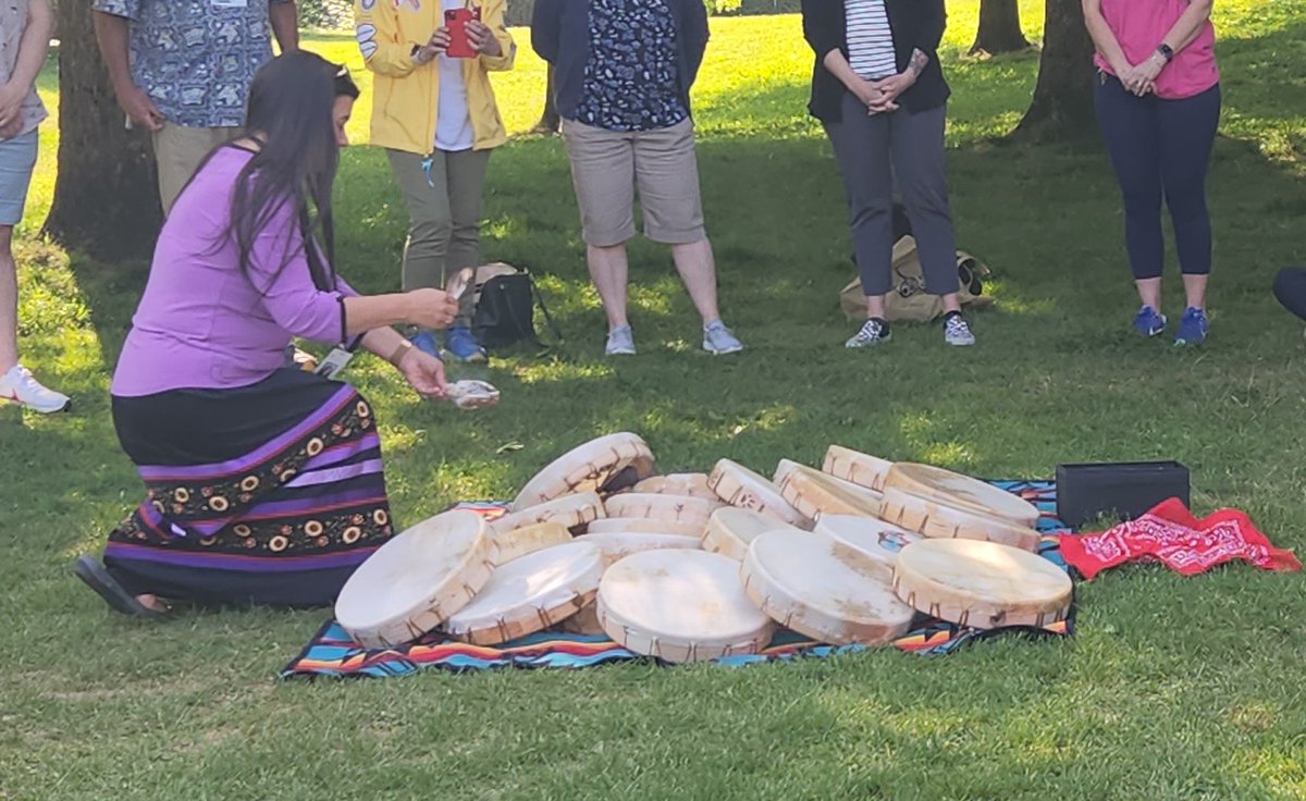 I am honored to be a part of this smudging ceremony to awaken our drums. Our drums are finally ready to play after many months of work. The songs we sang together were beautiful, and I'm thankful for the knowledge shared with me.
#sd36learn #IndigenousPeoplesMonth