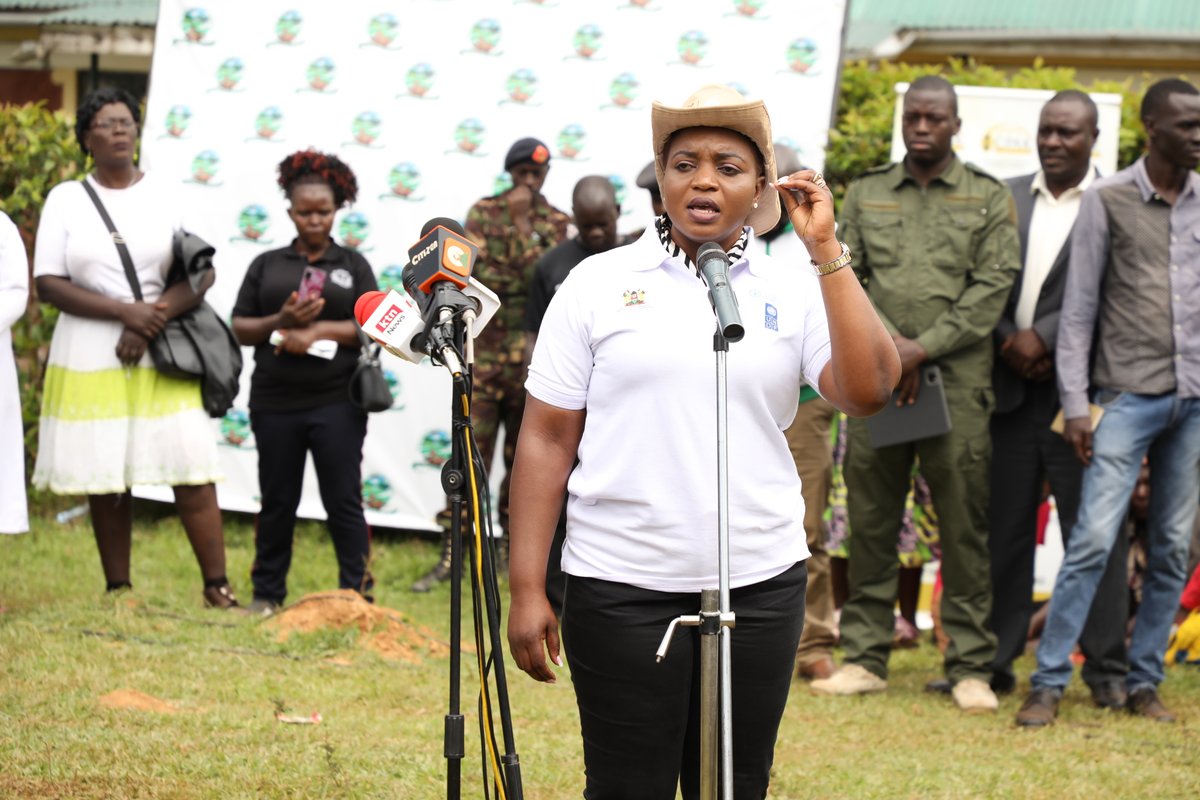 The event was attended by MMUST Vice Chancellor and the Deputy Vice chancellor (Planning, research and Innovation) and was graced by the Cabinet Secretary Health, Dr. Susan Nakhumicha.
#IchooseMMUST #UniversityofChoice #ClimateAction #climatechange