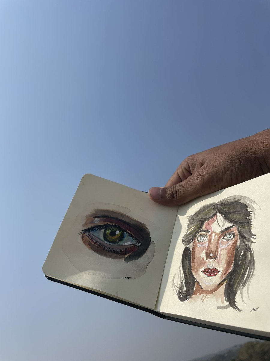 batman078967's tweet photo. My drawings 🫠🌻

#10YearsOfYJHD #42000jobs #8yearsofpremam #AcrossTheSpiderVerse #jawan #drawingoftheday #วอลเลย์บอลหญิง #WTCFinal2023 https://t.co/zxHoTyYrP0