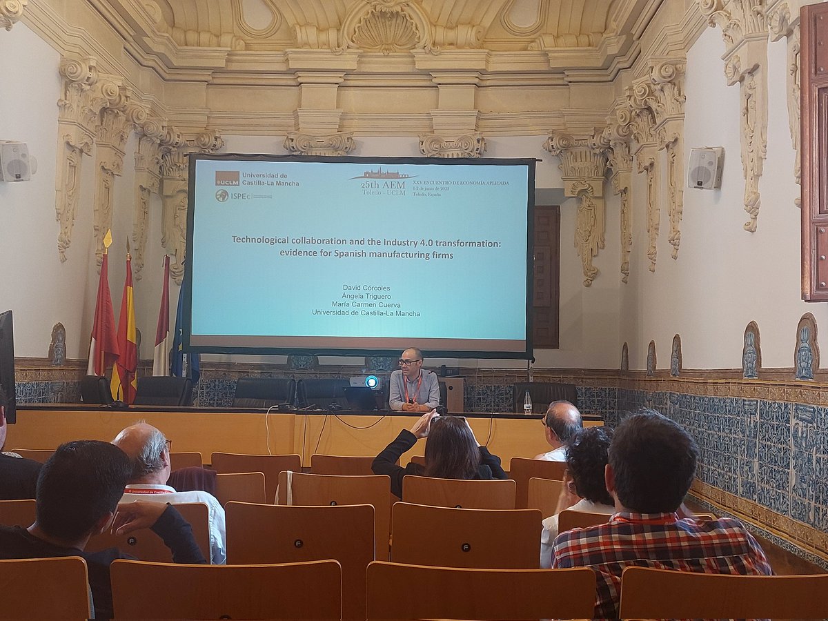 MamenCuerva's tweet photo. We go ahead with the last pararell sessions in #25AEM_Toledo @ALdEconomia @uclm_es https://t.co/J4LZyNb8Rr