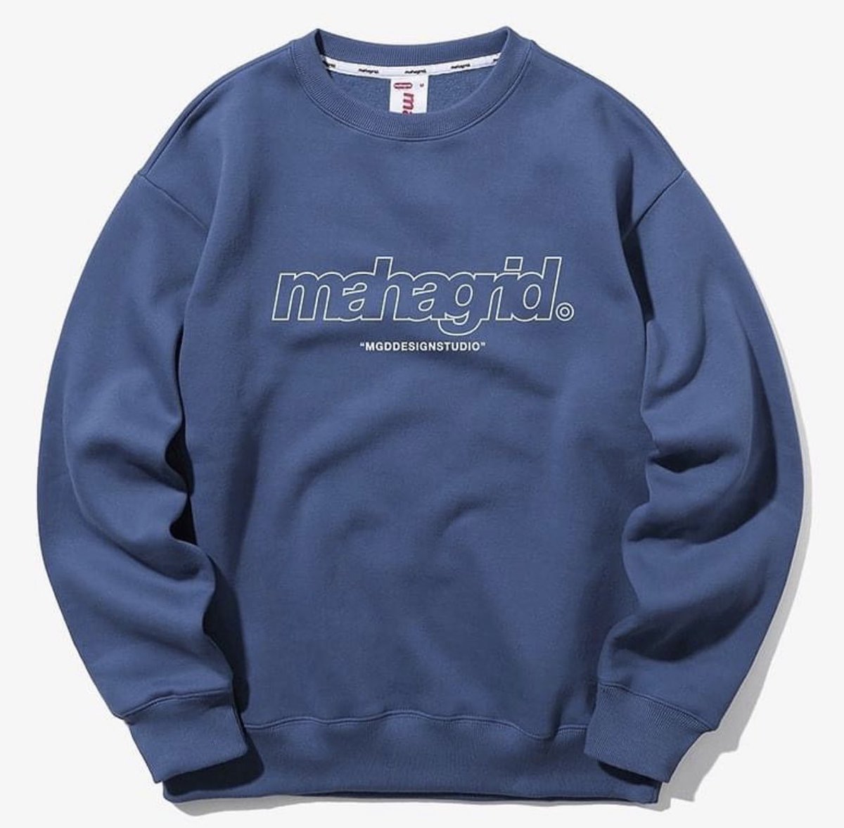 Mahagrid sweater สีน้ำเงินตุ่นๆ ในเว็บ2000+คับ

✿ สภาพโดยรวม 10/10 

 ✿ อก :  46 ยาว : 27

 ✿   380.- ส่งฟรี  

#สเวตเตอร์มือสอง  #ส่งต่อเสื้อผ้า #สเวตเตอร์  #พรีออเดอร์เกาหลี #ไอดอลใส่ #mahagrid