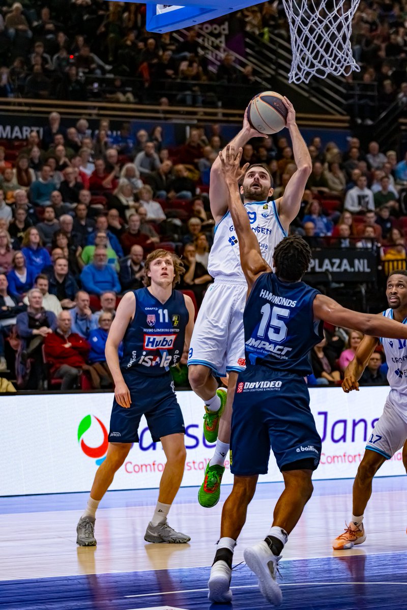 🏀| GAMEDAY!
It’s Play Offs Time - BNXT kwartfinale

🆚 <a href="/LimUtd/">Hubo Limburg United</a> 
🕑 19:30 uur
🎟️ donar.nl/tickets
🏆 BNXT League
📍 Martiniplaza
📊Live statistieken via: donar.nl/live
📺 Livestream: donar.nl/live