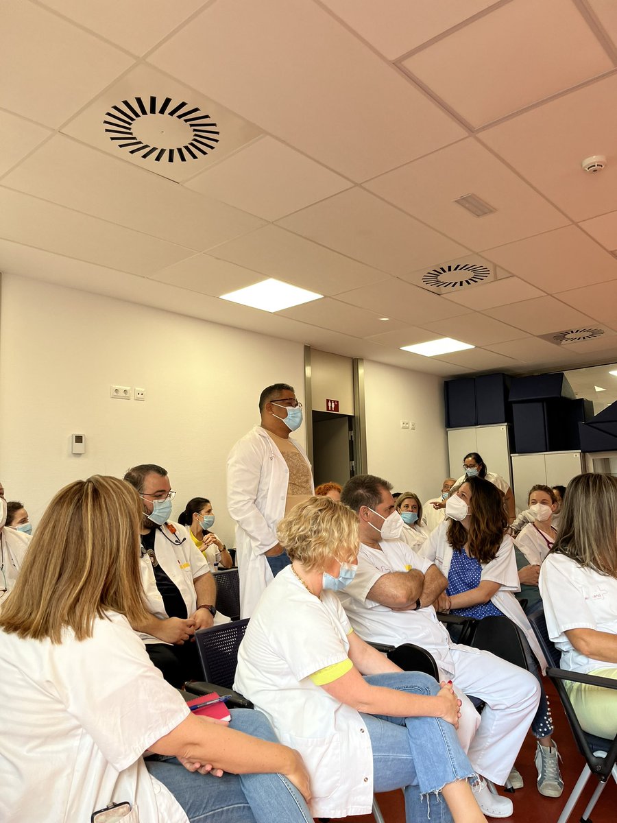 Centro de Salud San Antón tweet media