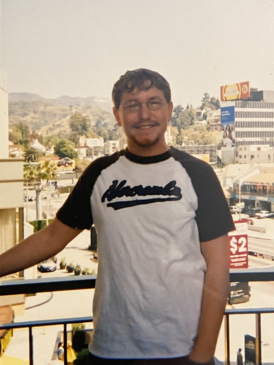 Picture it: Hollywood 2001
A 19 year old kid from Virginia spends every dollar he has to fly to Cali for literally 3 days & has the best time of his entire life!! 22 years later he still wishes he had just stayed there…. #FlashbackFriday #Hollywood #CaliforniaDreamin