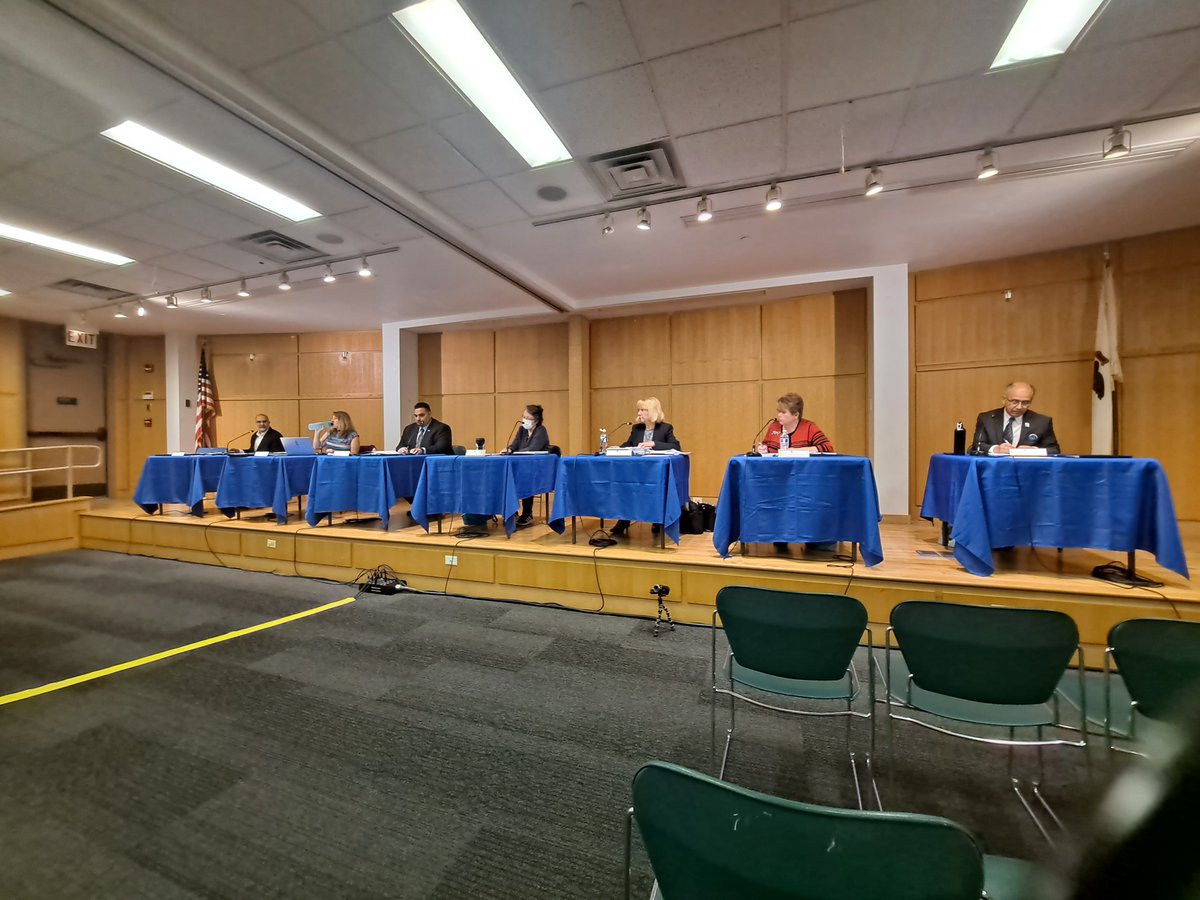 t_robb1's tweet image. After COVID restrictions, and an 18-month hiring freeze, Niles-Maine Library trustees approved a contract for an in-depth staffing and operations study this week.  
journal-topics.com/articles/niles…
@NMDLibrary @NilesJournal @NilesCoalition @nmdlteens @ALALibrary