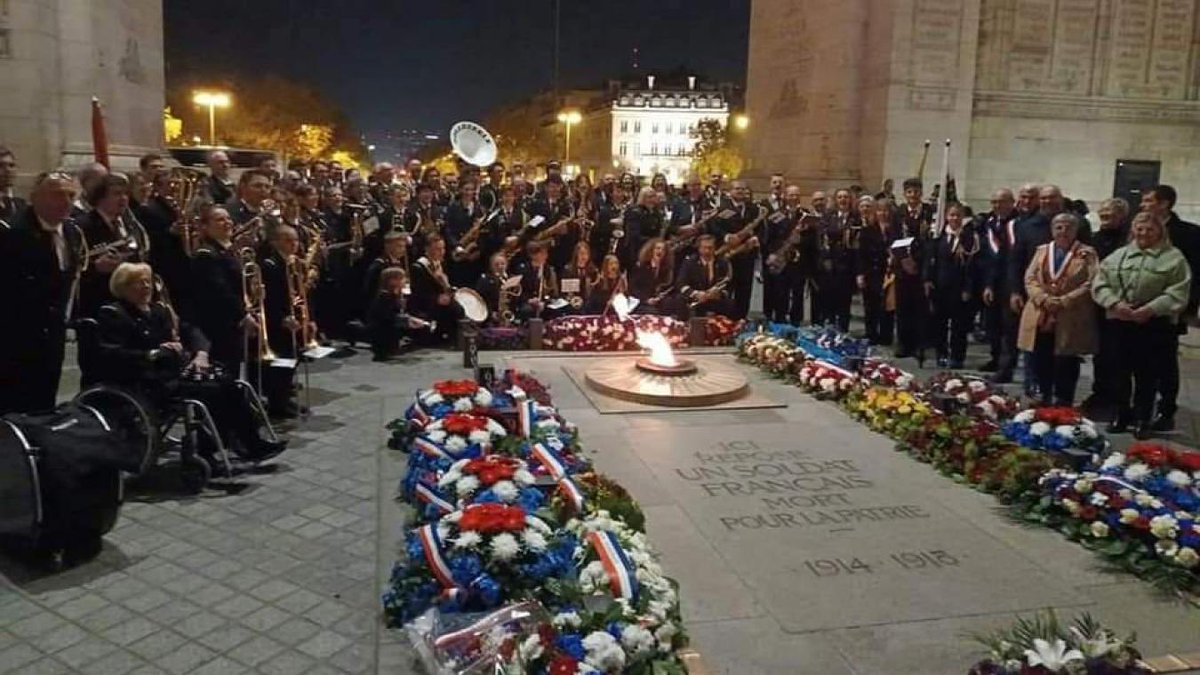 Rdv demain à 18h, sous l’Arc de Triomphe, afin de célébrer avec nous et l’orchestre TUTTI Bretagne, la cérémonie du ravivage de la flamme ! 🥁