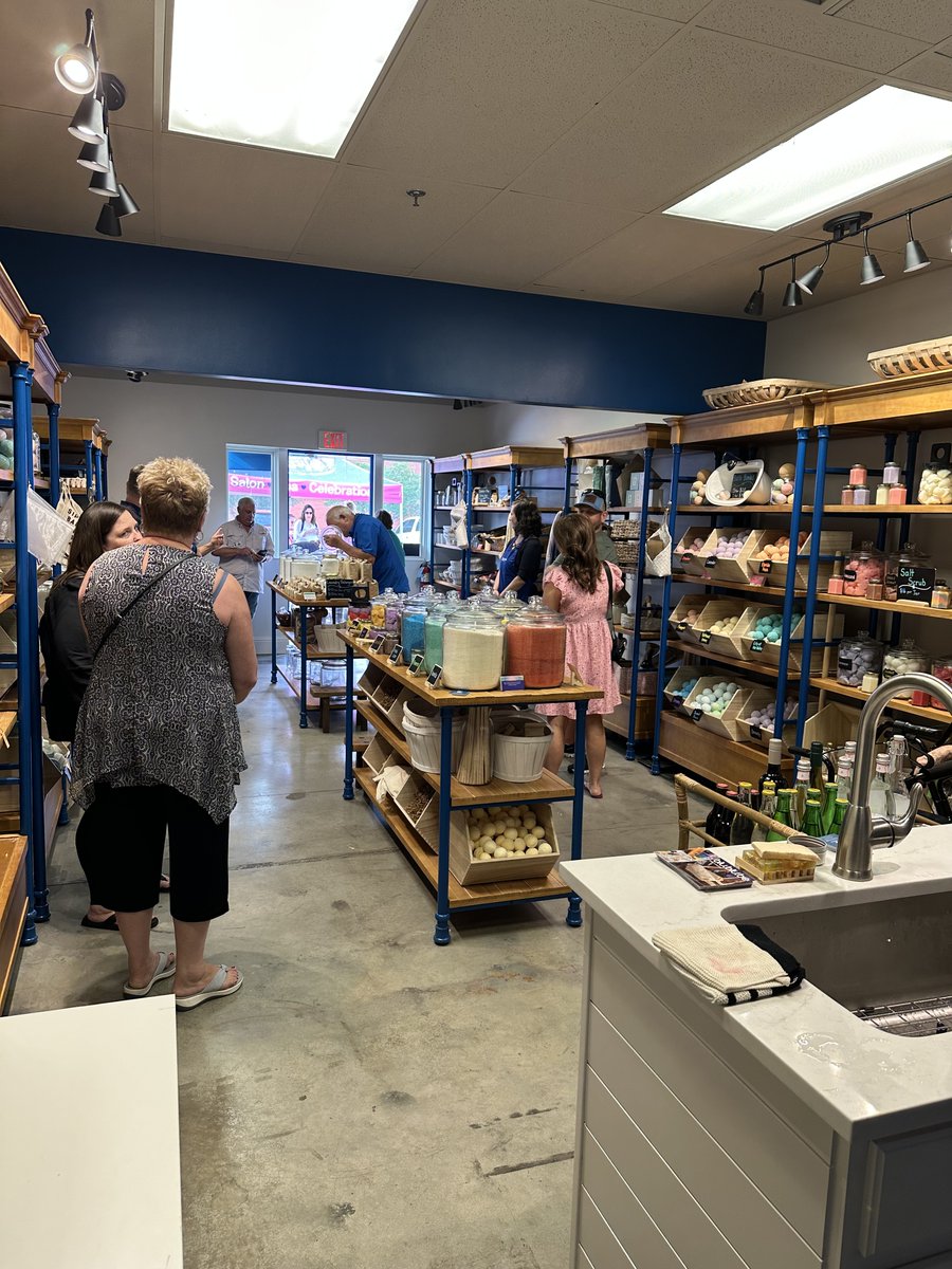 Small Businesses are popping up all over. Sweet and Sassy has a new all natural bath store here in Grapevine, Blu Blu Be! Small business is the backbone of America. Support Local!! #buyabusiness #sellabusiness #smallbusiness #tba